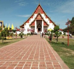 เที่ยววัดวัง